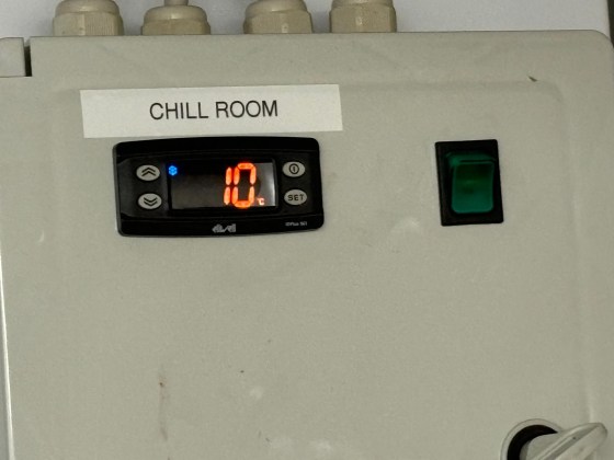 Chiller Room Pic 033